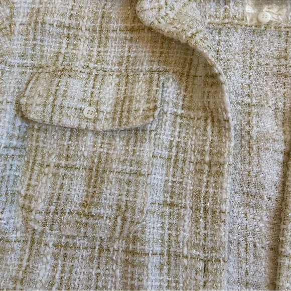 White/Gold Shacket - Picture 4 of 4